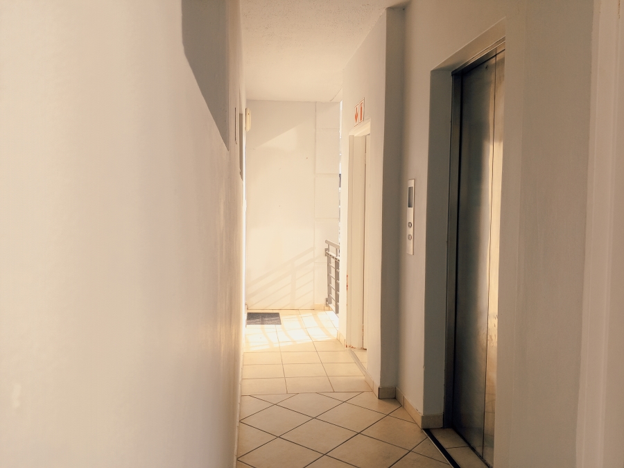 2 Bedroom Property for Sale in Reebok Western Cape